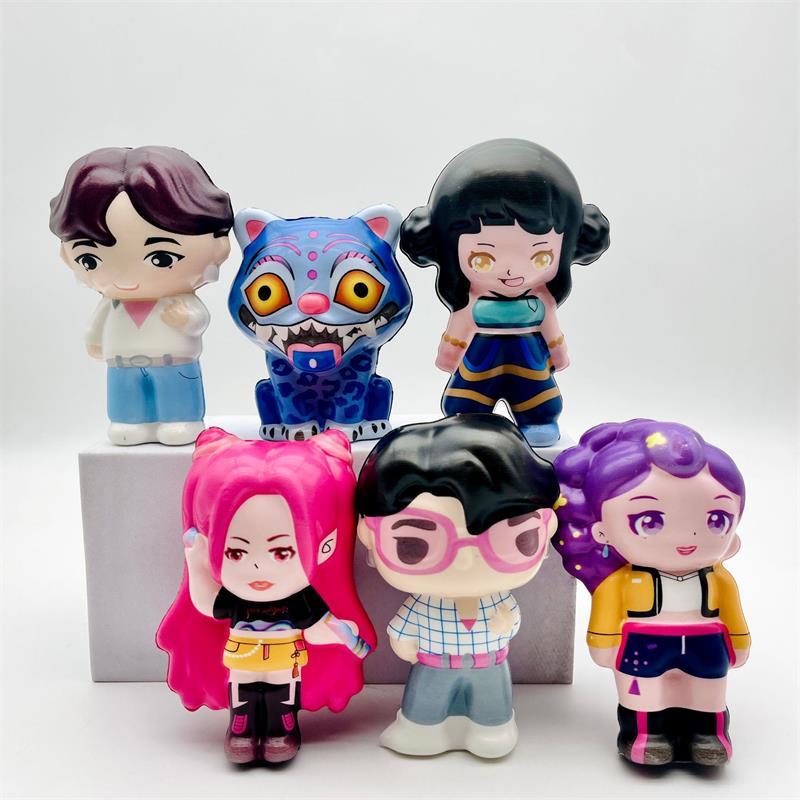 Random 1/3/5 Cute Kpop Demon Hunter Girl Group Pinch Squeeze Toy Stress Relief Toy Slow Rebound Toy Fun Figurines Ornaments Gift