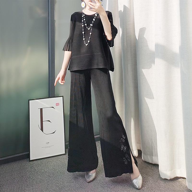 

Lingying T8507 Pleated Wide-Leg Butterfly Hollow Pants Set - Spring/Summer 2025 Collection. One Size чёрный