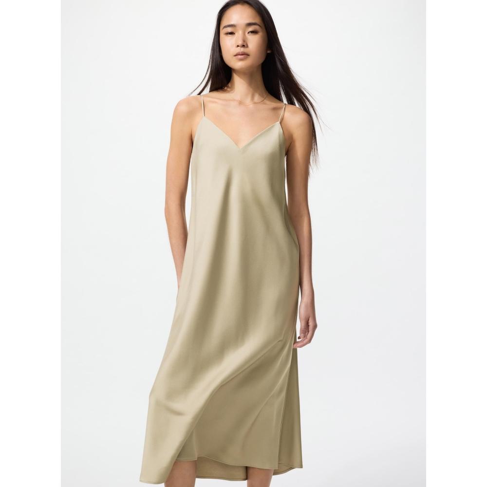 

Платье-комбинезон Uniqlo из атласа 09 BLACK/WOMEN XS