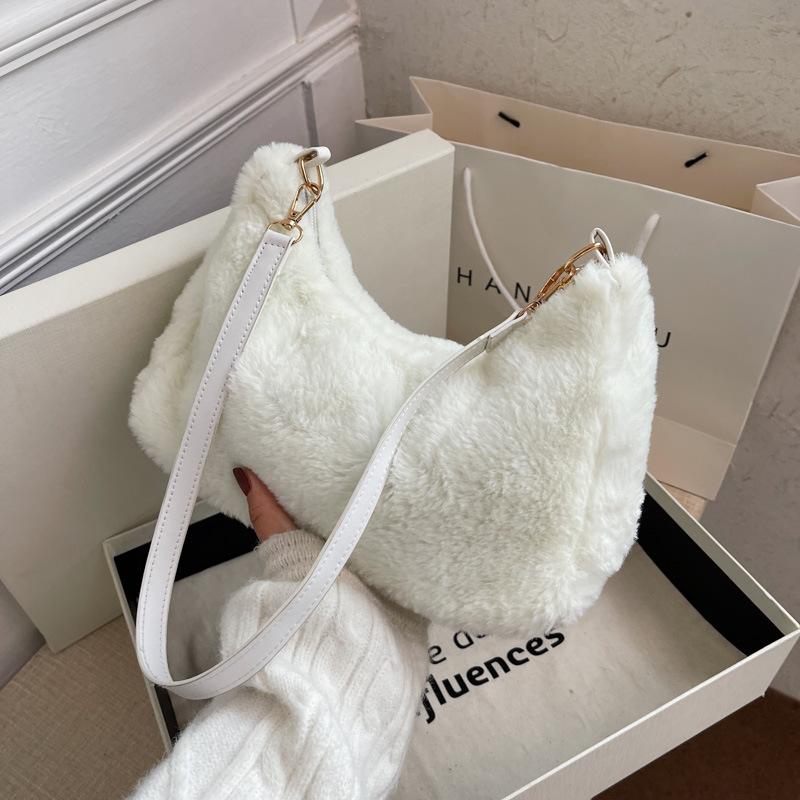 Fashionable Plush Bag for Women Autumn and Winter New Plush Simple Shoulder Bag