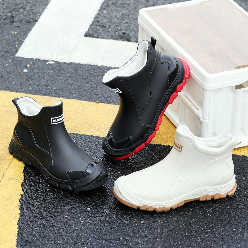 Winter fashion men's warm rain shoes men's short rain boots outdoor wading shoes fleece non-slip fixed fleece rubber shoes men