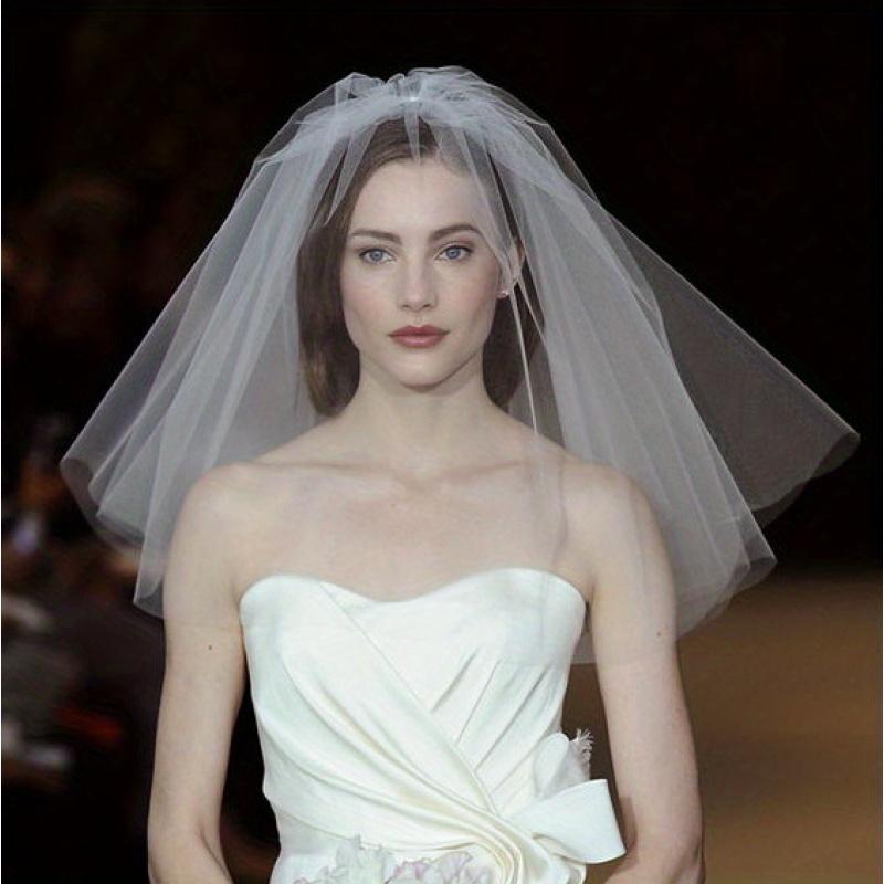 Elegant Double Layer Bridal Veil with Comb - Long Flowing Wedding Accessory for Brides and Bridesmaids, Polyester Tulle, Romantic and Simple Design