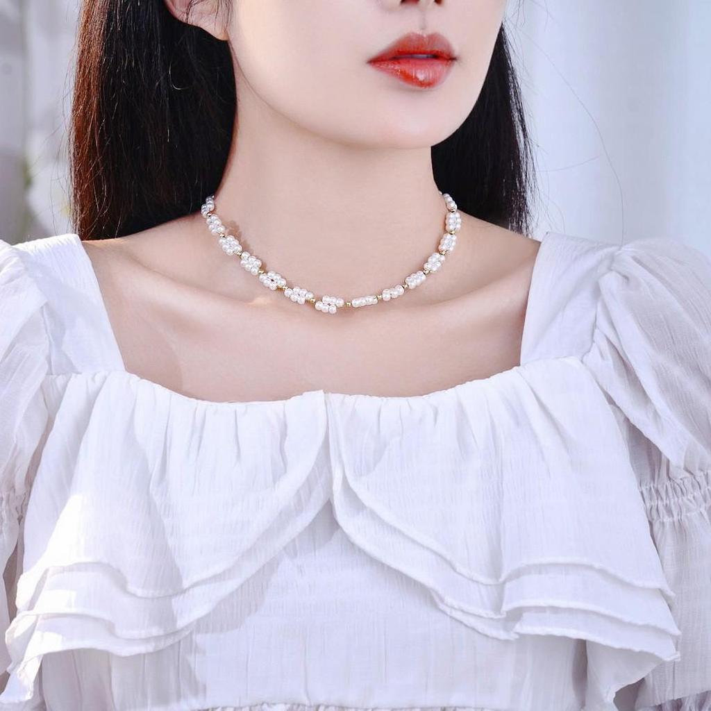Cat Paw NK-87 Clavicle Chain: High-End Light Luxury Women's Choker, Internet Celebrity Hot Style.