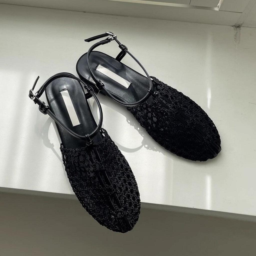 Sheepskin Version~ Niche Retro Woven Roman Shoes One-word Buckle Flat Bottom Fishing Net Bag Head Sandals Women Wear Half Slippers
