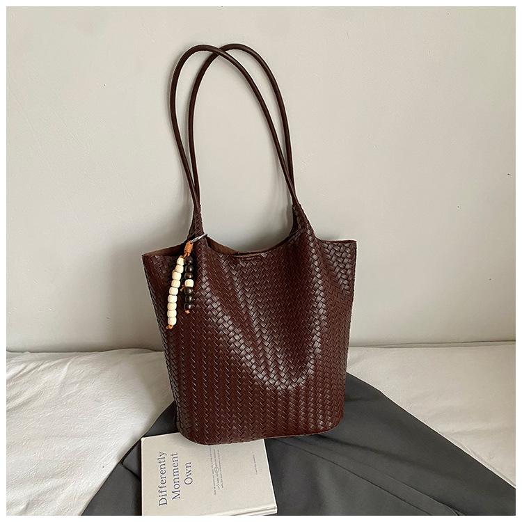 Autumn Woven Pattern Big Bag Women's 2025 New Fashion Retro Underarm Tote Bag Large Capacity Commuter Shoulder Bag
