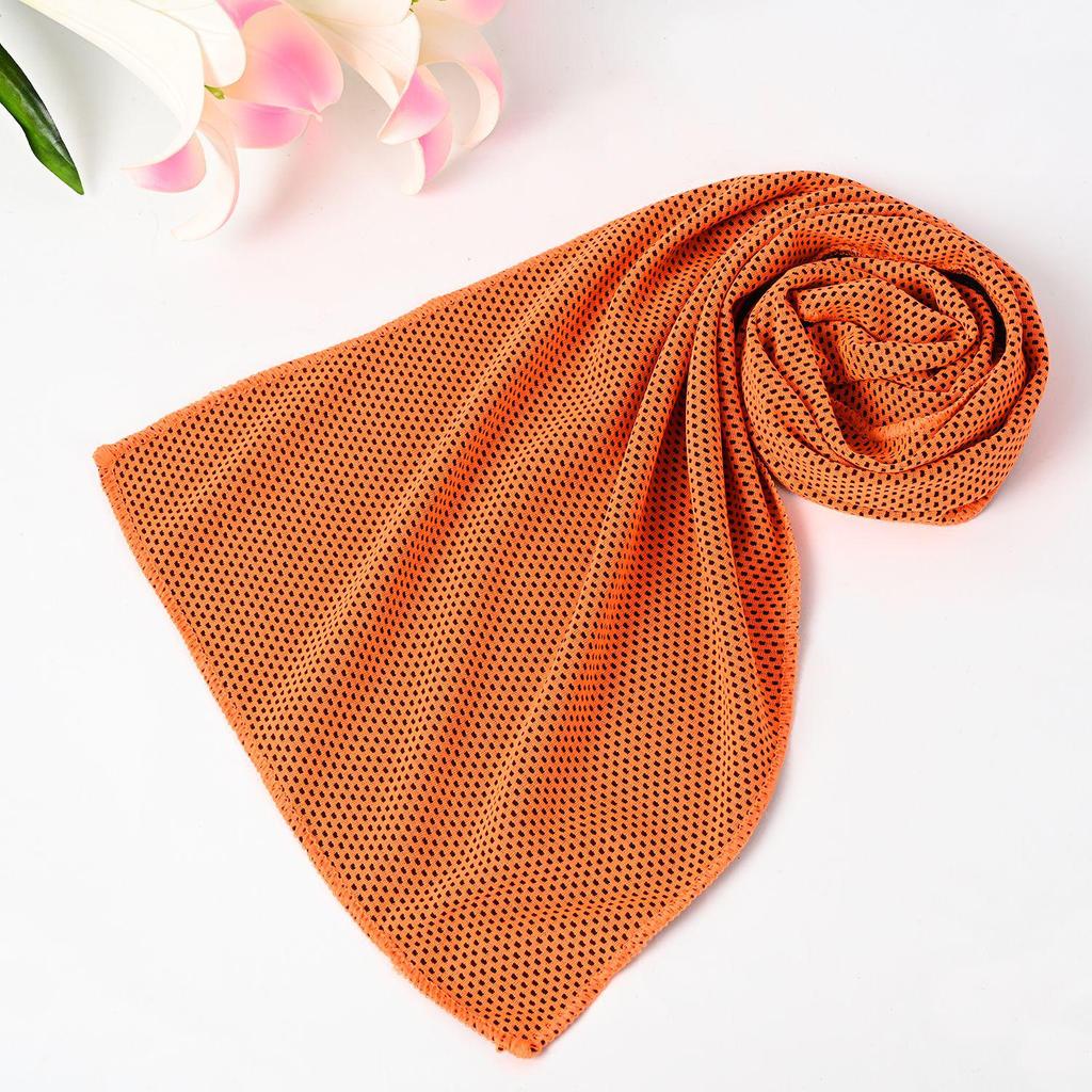 Serviette de Sport Rafraîchissante en Soie Glacée - Séchage Rapide, Logo Personnalisable, Parfaite pour le Fitness au Printemps et en Été