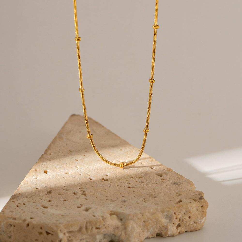 European and American Small Fresh Stainless Steel Necklace Does Not Fade Round Bead Snake Chain Necklace Summer Trend Wholesale