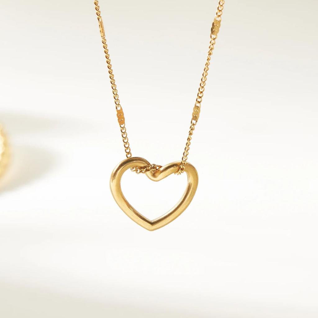 Collana Scintillante in Acciaio Inossidabile con Zirconi e Fragola Rossa per Donna Carina Romantica Cuore d'Amore Gioiello di Lusso per Amicizia Regalo
