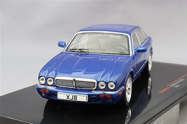 IXO MODELS Scale Jaguar XJ8 1998 Metallic Blue Complete Diecast Model Car CLC588N 1/43 (X308)