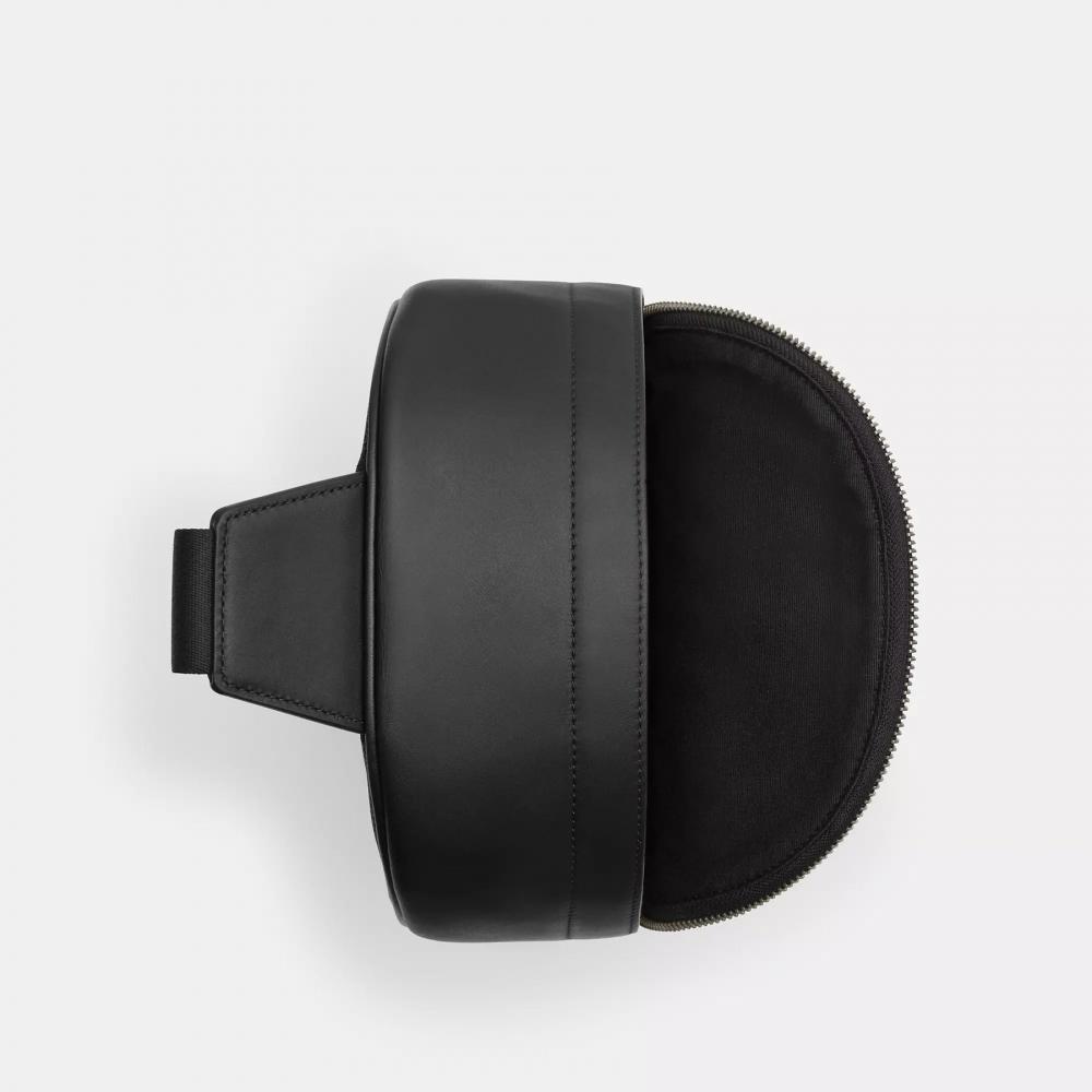 Coach West Pack In Signature Canvas Gunmetal Chalk Black