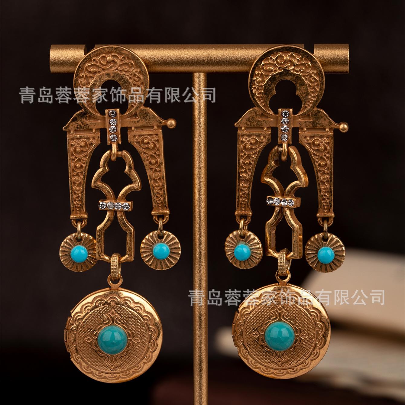 Vintage Earrings Alloy Heavy Industry Antique Geometric Circular Pendant