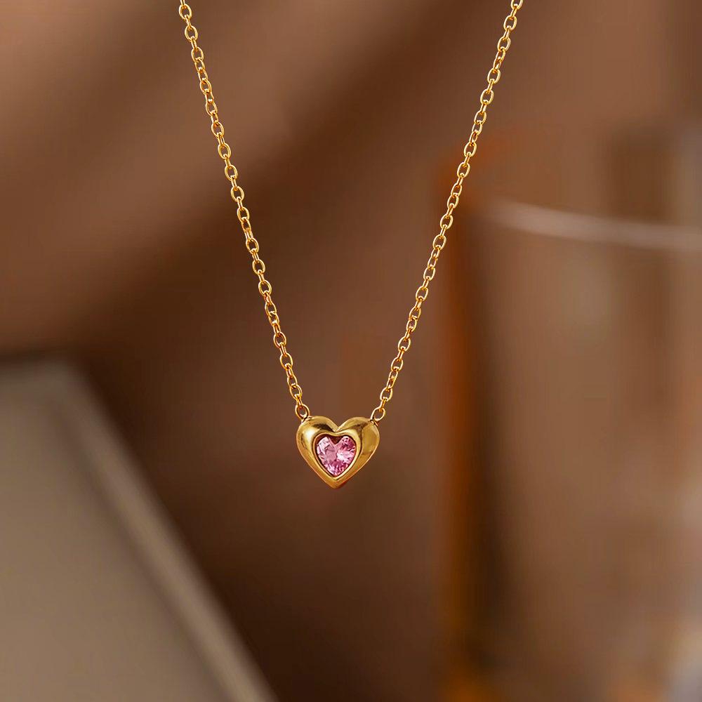 Titanium Steel Heart Zircon Necklace Women Luxury Clavicle Chain