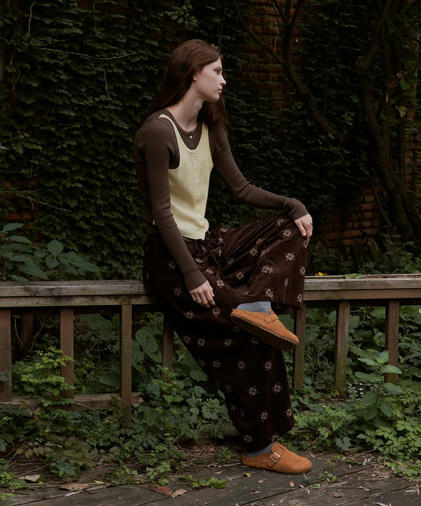 Seutyudioaenpaleukeu Ethnic Corduroy Wide Pants_Brown