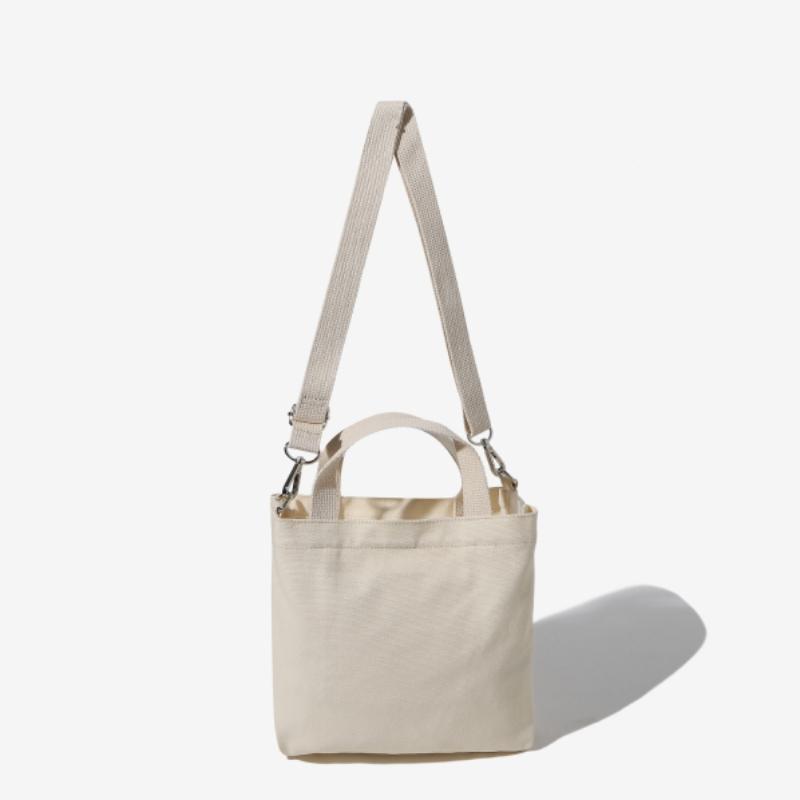 [Fila Kids] Fila X Susin Pvc Crossbody Bag  fk3bcf5s01X Bow  q0zfk3bcf5s01XBow