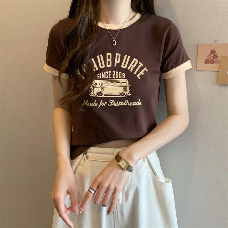 

Summer New Sweet Spice Girl Contrasting Color Round Neck Short Clothes Design Sense Thin Student Short Sleeve T-shirt Women M коричневый