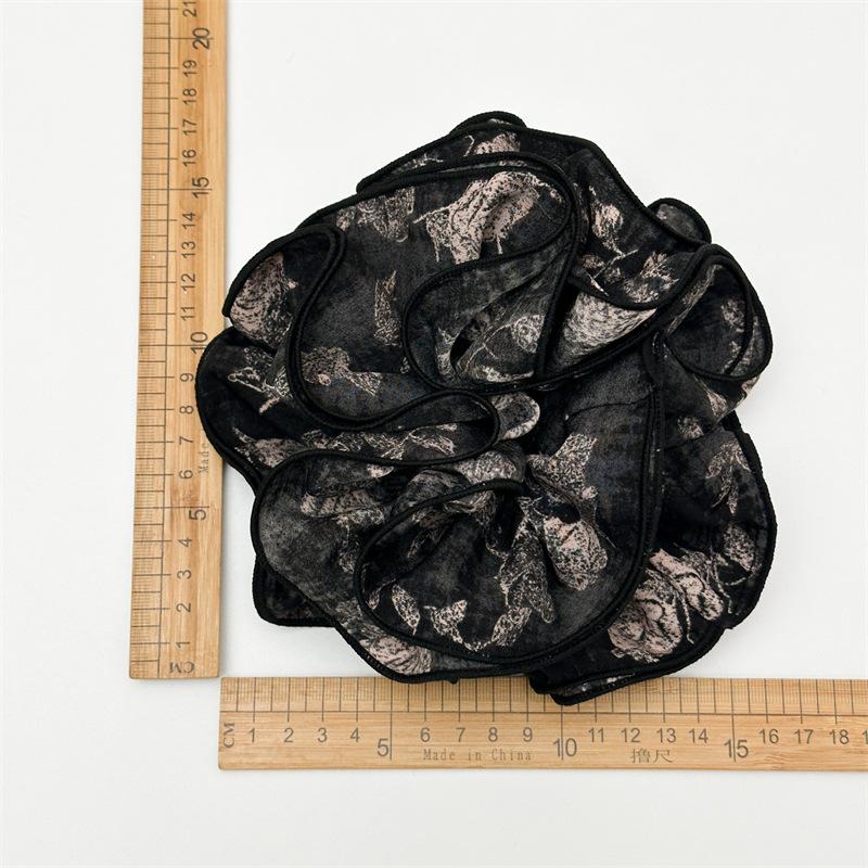 Übergroße mehrlagige Rüschen-Scrunchies Tuschmalerei-Stil Haargummi Vintage voluminöse Haarseil Großer Organza-Pferdeschwanzhalter