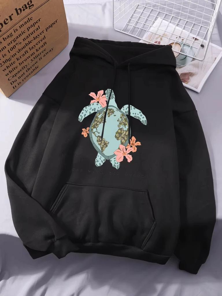 2025 Sea Turtle Cartoons Printing Hoodie Womens Comfortable Loose Sweatshirts Winter Fleece Warm Tops Basics Casual Womans