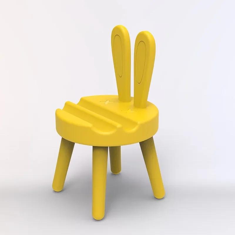 Yaratıcı Sevimli Telefon Tutucu Sandalye Şekli Masaüstü Telefon Tutucu Standları Cep Telefonu Aksesuarları
