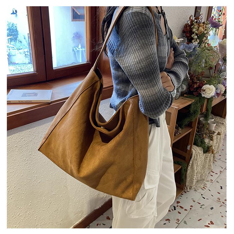 Versatile Large Capacity Tote Bag - Elegant Single Shoulder Travel Bag