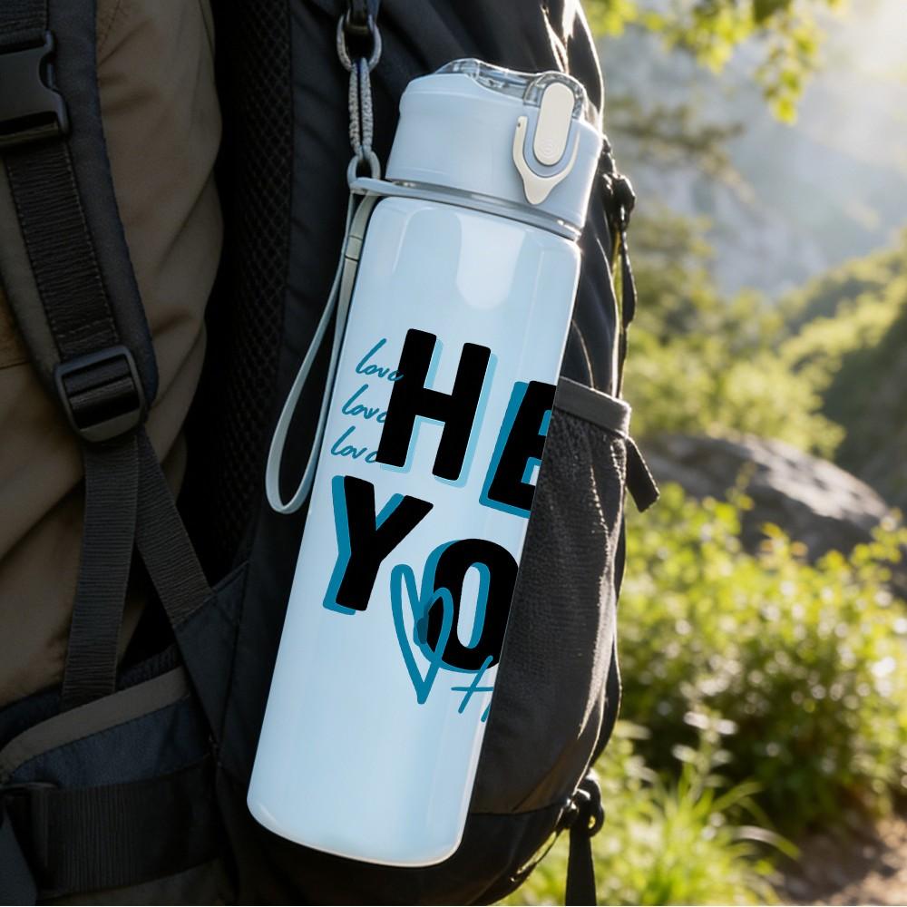 1PC Hey You Bold Letter Art 750ml Color Plastic Sports Water Bottle Leakproof Flip Straw Lid Suitable for Sports Office Home Use
