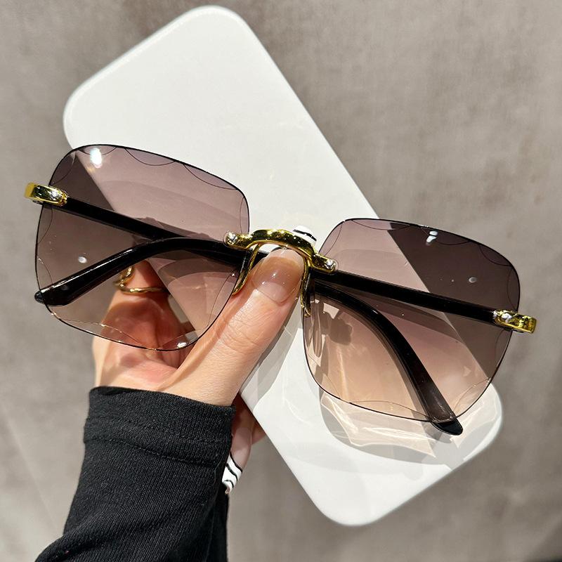 Comfortable Mirror Square Sunglasses Women Men Black Trendy Big Frame Designer Brand Eyewear Female Male