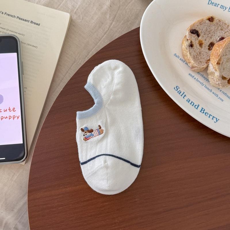 Summer Low-cut Short Socks for Women Featuring Cartoon Dog Design, Anti-slip, Invisible, Cotton, Sweat-absorbing and Breathable Socks