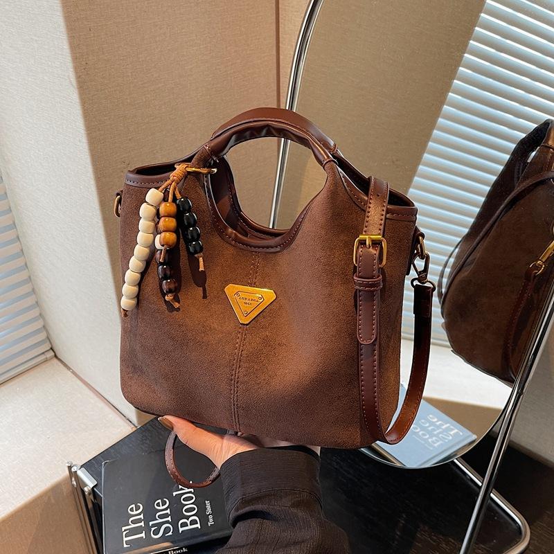 Suede Bag Women's Autumn and Winter Casual Matte Retro Messenger Bag Premium Bucket Bag