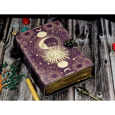 Sole e luna Diario in pelle fatto a mano Carta con bordo sfrangiato, Libro degli incantesimi vuoto diario grimorio delle ombre, regalo per lui libro da viaggio