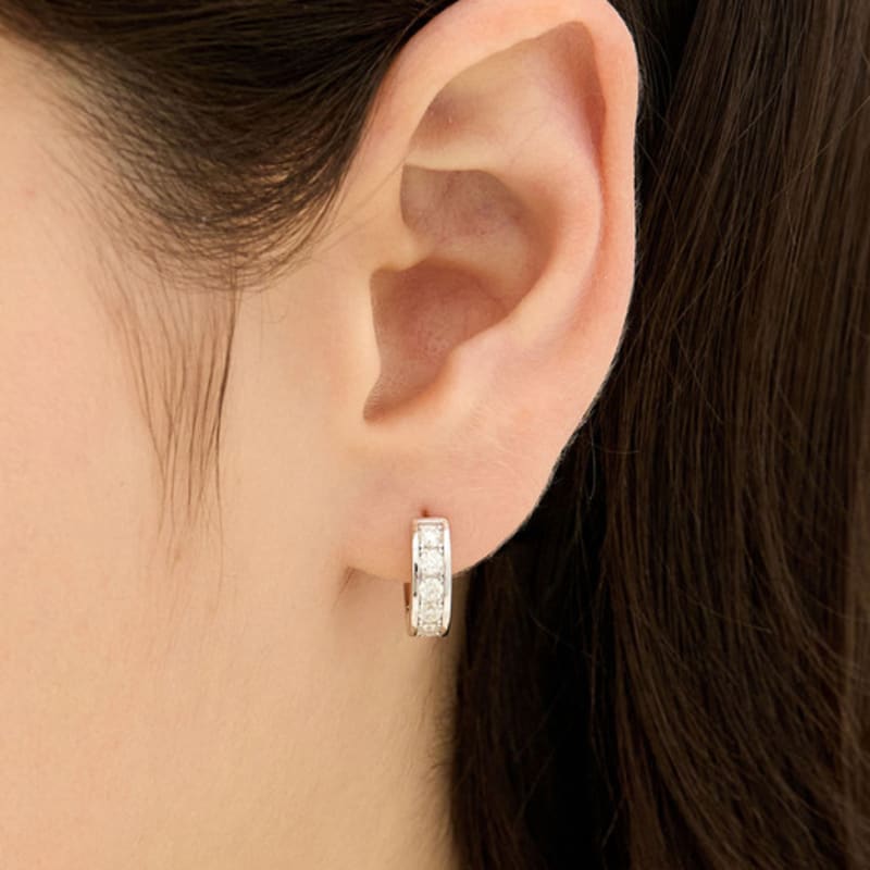 

hyeres-lor Essence Silver (W) Moissanite Single Wave One-Touch Earrings HL4E52442W9XXX single type
