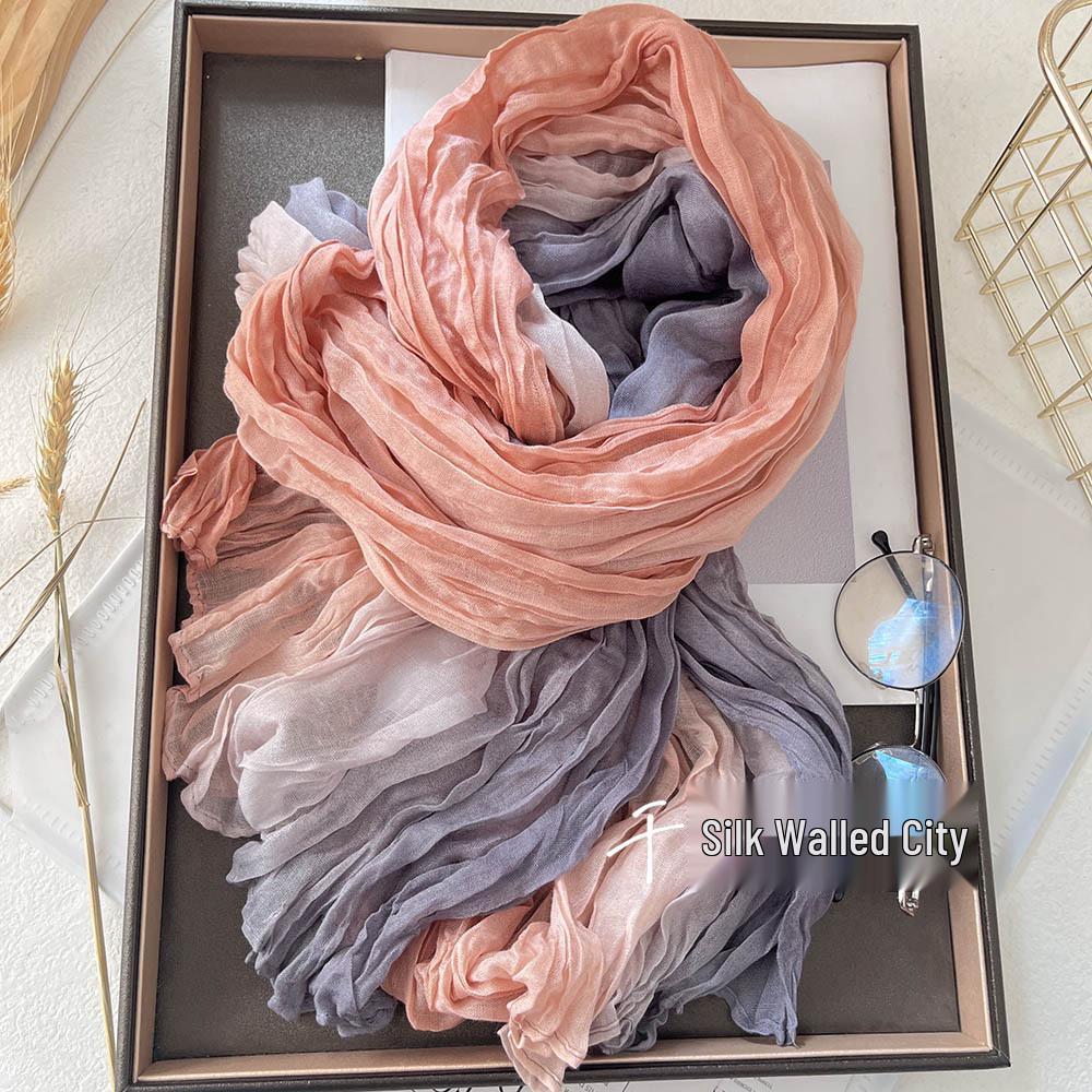 Sciarpa da Donna Blu Sfumato Effetto Cotone e Lino – Retro, Versatile, Lunga Stola Pieghettata per Autunno/Inverno.