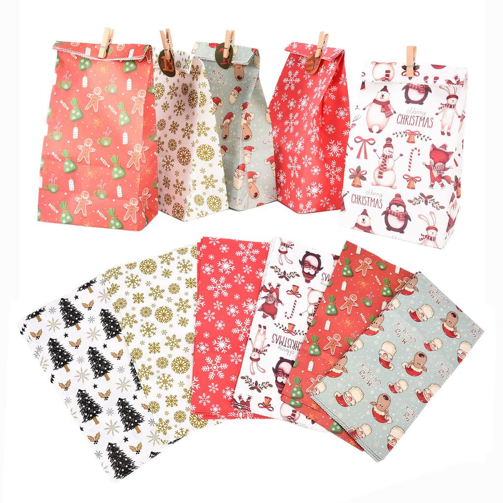 24 Pcs Christmas Gift Bag Exquisite Appearance Christmas Theme Christmas Paper Bag with Digital Stickers