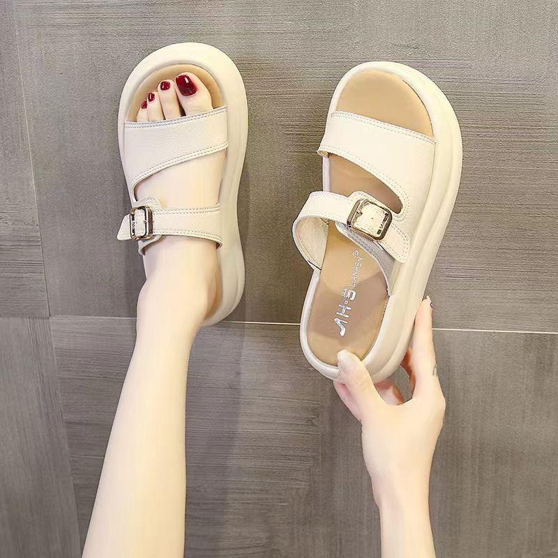 

2024 лето новая корейская версия с круглым носком и толстым дном модная повседневная верхняя одежда сандалии с пряжкой на ремне женская пляжная одежда тапочки 35