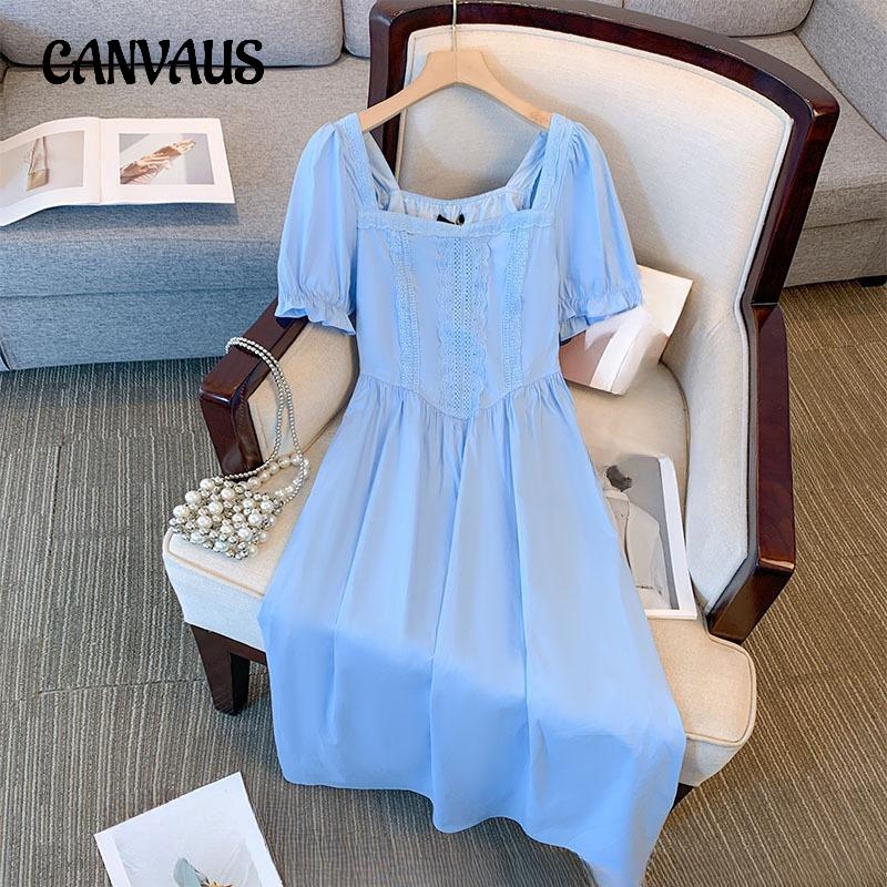 Kobieca letnia sukienka plus size o luźnym kroju i niszowym designie