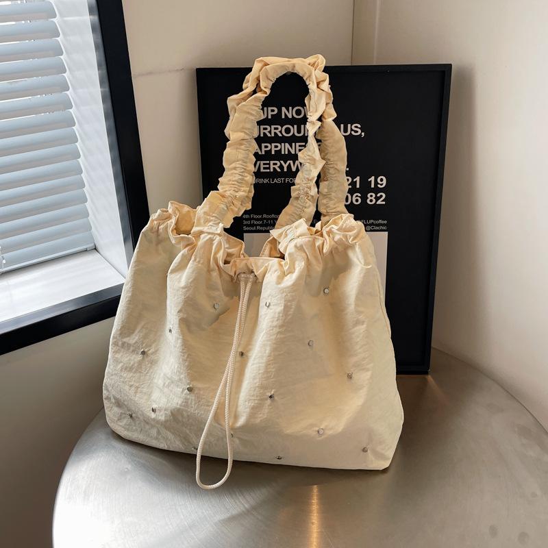 Fashi Tote Bag for Women Shoulder Bags Wrinkled Handheld Underarm Bag Class Bags for Girl Designer Bag Shopping Bags Sac