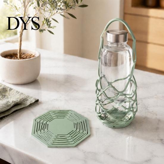 Flat Storage Cup Holder Mesh Coaster And Drink Carrier, Silicone Reusable Non Slip Bottle Holder, 2 in Modern Table Decor 1 Portable Mat Bag,