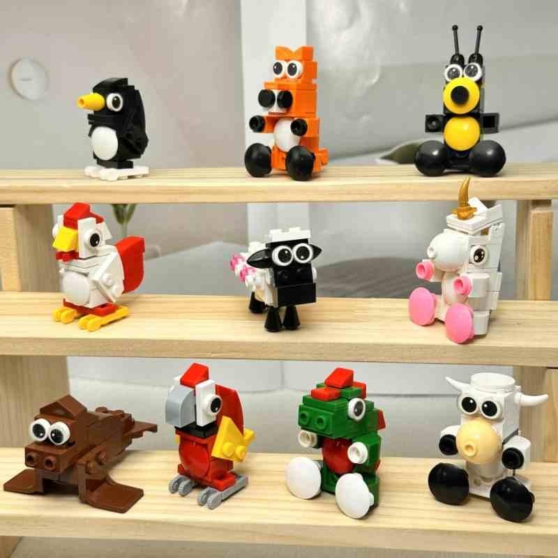 Esperto Creativo Mini Insetti Modello Animale Blocco Costruttivo Mattoncini Farfalla Modello Educativo Kit 10 in 1 Giocattolo Regalo di Compleanno per Bambini