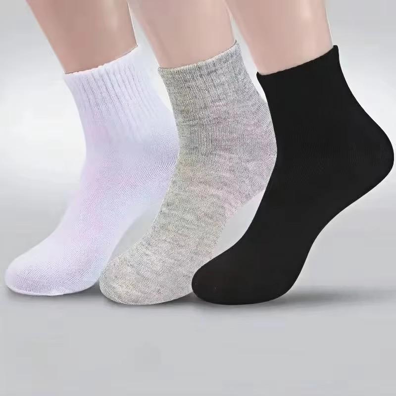 10 Pairs Men‘s Solid Color Mid-Calf Socks Breathable Comfort Sports Casual Work Socks White Black All Seasons EU 37-44 US 6-12