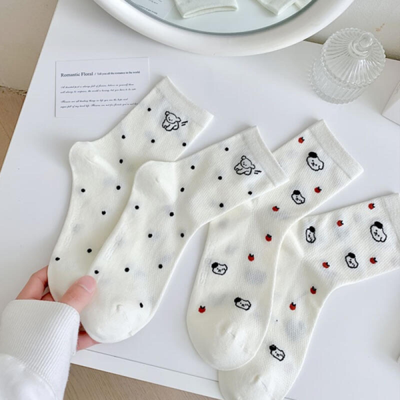 

[4-Pair Set] Tuido White Simple Pattern Sock Set 4-piece set
