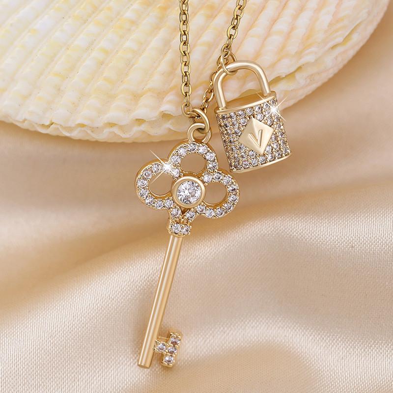 

Alloy 2021 Trendy Key Lock Necklace With Sparkling Zircon For Fashionable Women In Ins Style