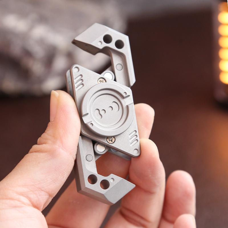 Cool Mechanical Style EDC Hand Spinner Open Armor Fidget Spinner ADHD Concentration Toy Office Stress Relief Toy Adult Gift