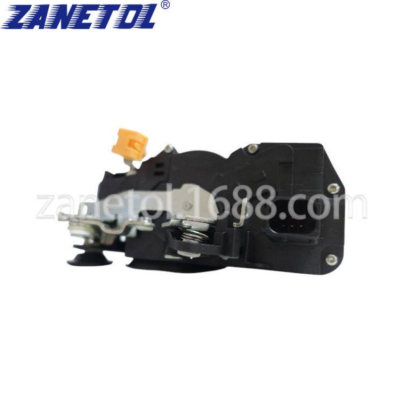 Hummer H2 (03-07) Right Rear Door Lock Actuator 15816391