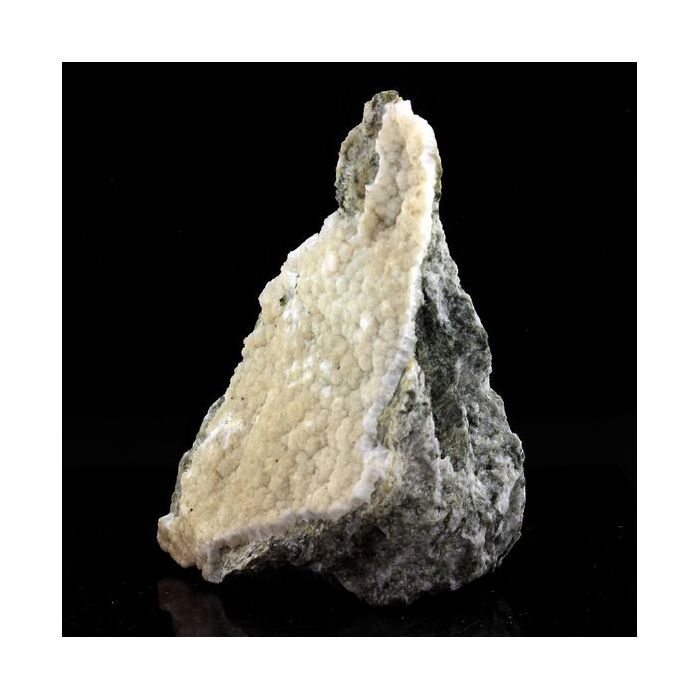 Stilbite 507.40 carats