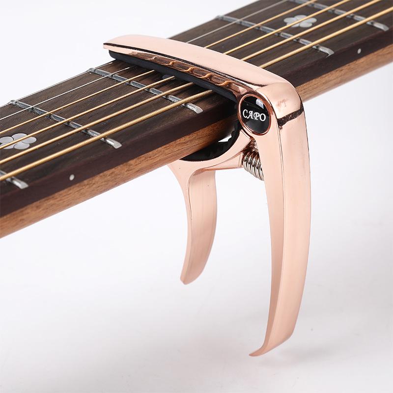 Unisex kovová kapodastra a klipová ladička pro folk, elektrickou kytaru a ukulele