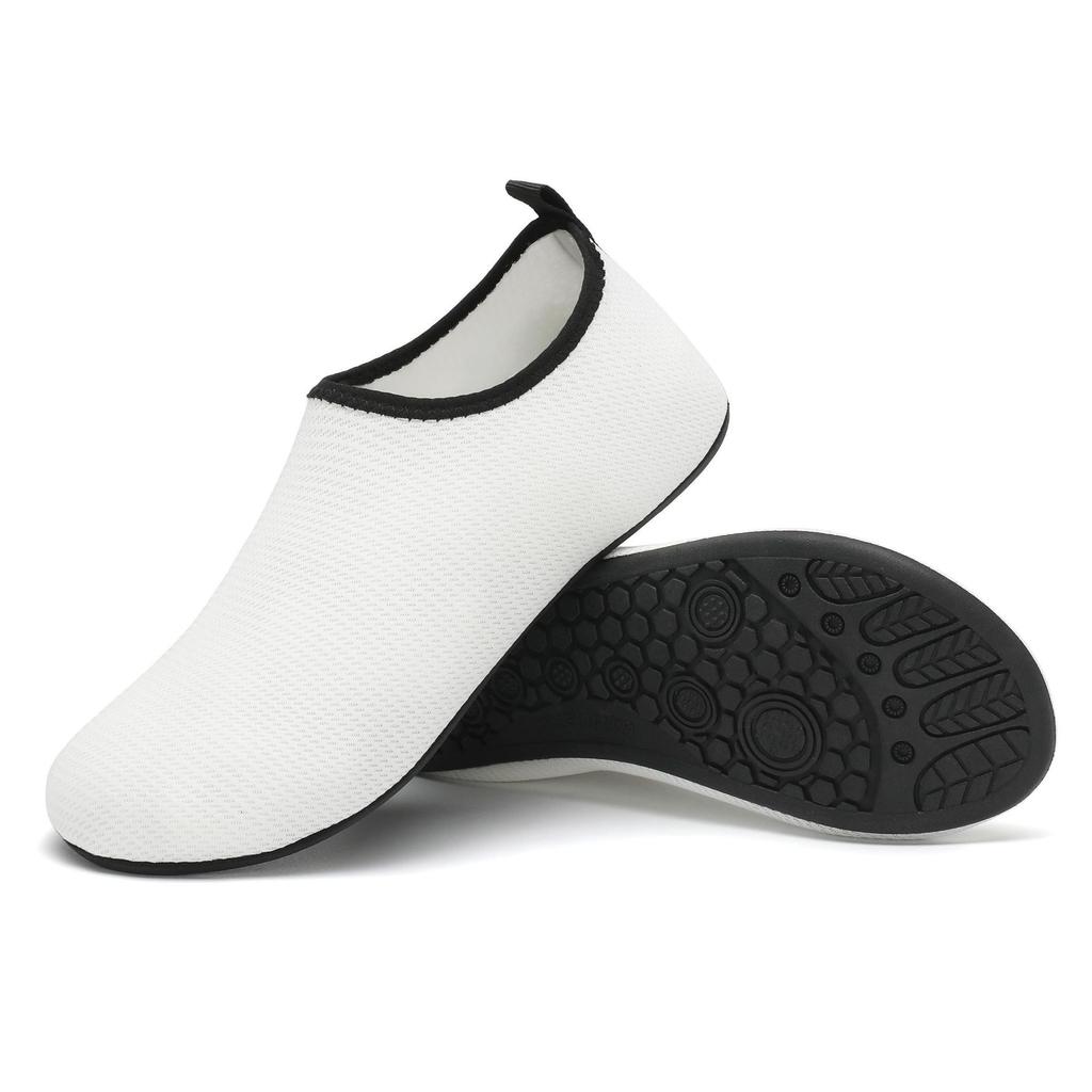 Neue Bachschuhe atmungsaktiv schnelltrocknend Fliegenstrick Socken Schuhe Indoor Fitness Yoga Schuhe Outdoor Waten Schwimmschuhe