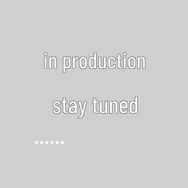 Spring & Autumn Outerwear for Middle-aged Women: Refined 2025 Style for 60-Year-Old Ladies.