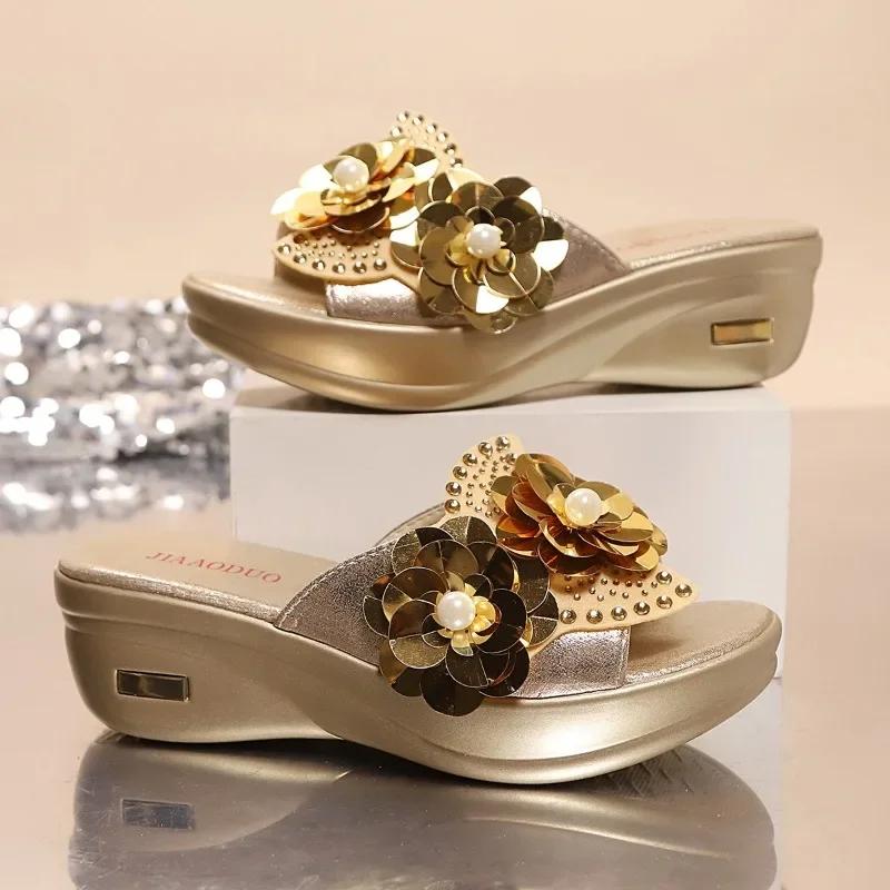 Fashion New Plus Size Women's Peep-Toe Wedge Sandals Glitter Rhinestone Flower Embellished Slip-On Slippers 2025 Summer Casual Shoes