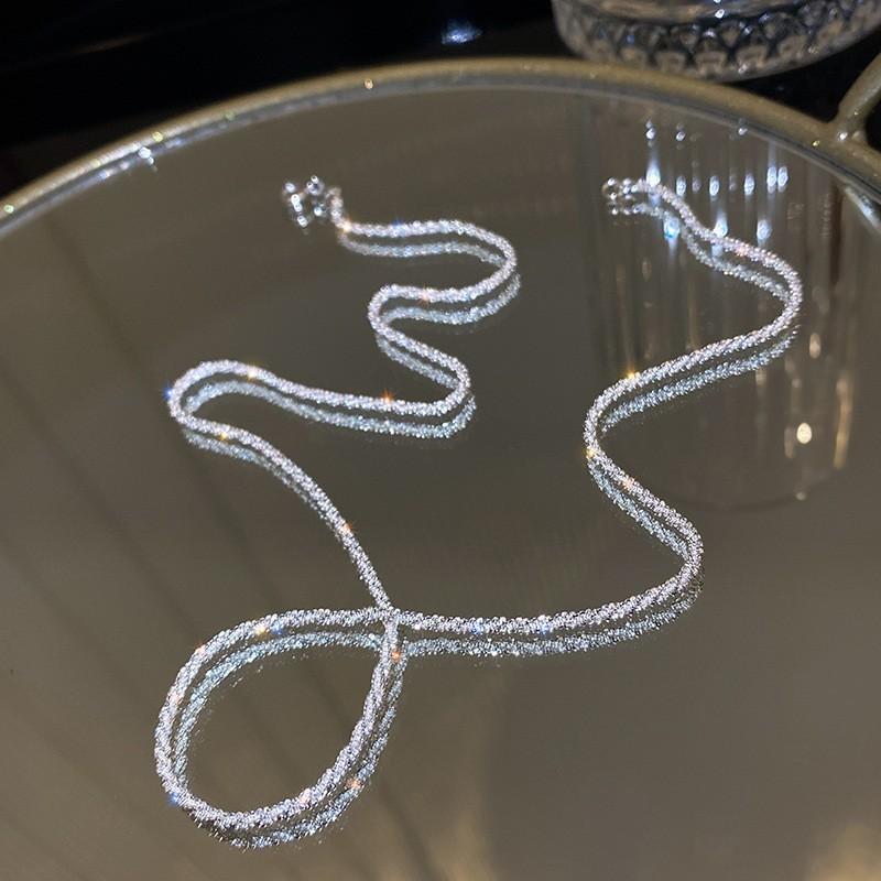 Necklace Full of Stars and Sparkling Necklace for Women In Summer High-end Sense of Personality Niche Simple Collarbone Chain