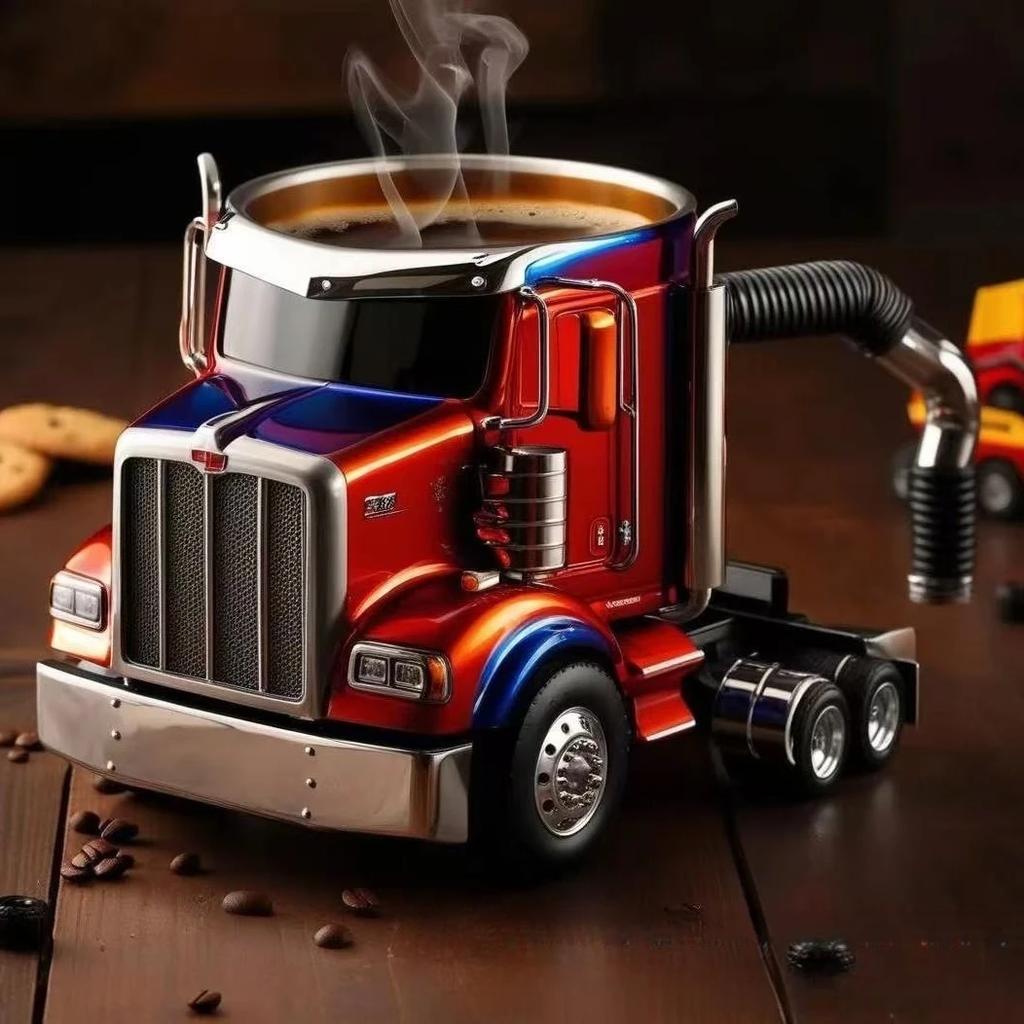 1Pcs Creative Semi-trailer Truck Shaped Coffee Cup Business Gifts Hot Sale Resin Home Decoration Semi-Truck Water Mugs Ornament
