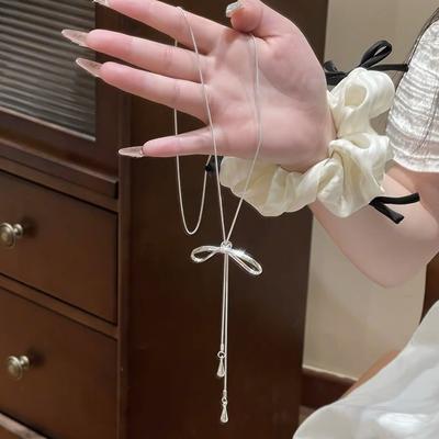 Silver Long Pull Bow Fringed Necklace Women's New Trendy Temperament Versatile Design Sense Collarbone Chain