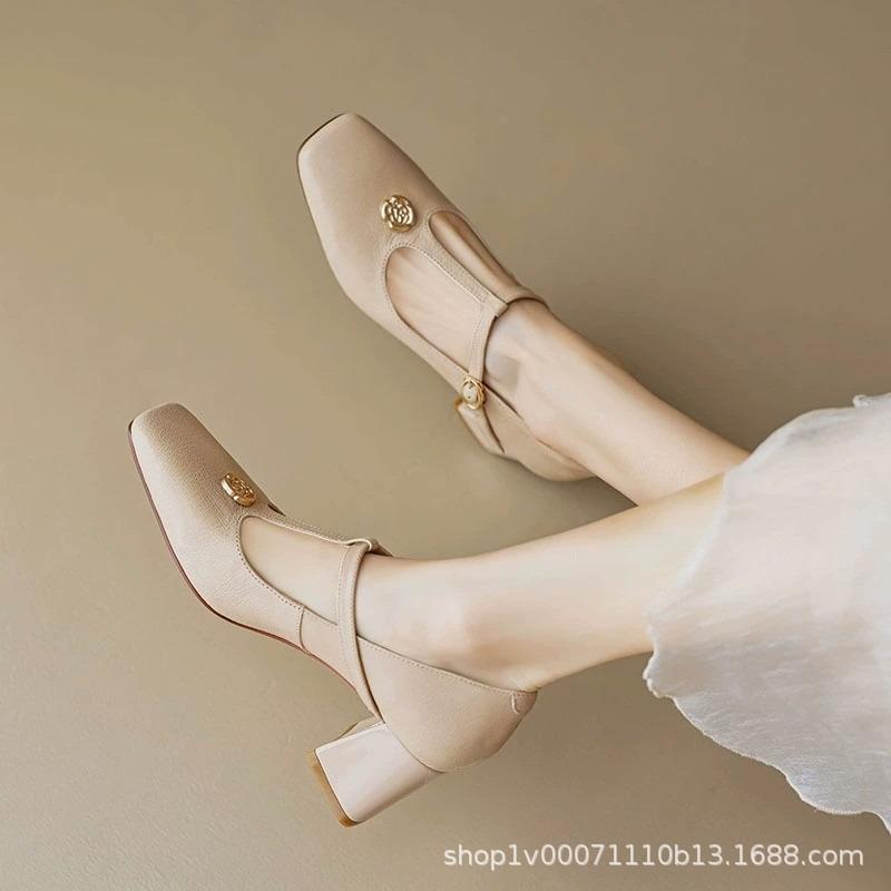 2026 Spring New Flower Mary Jane Small Leather Shoes Women's Shallow Mouth Shoes Retro British Style High Heels